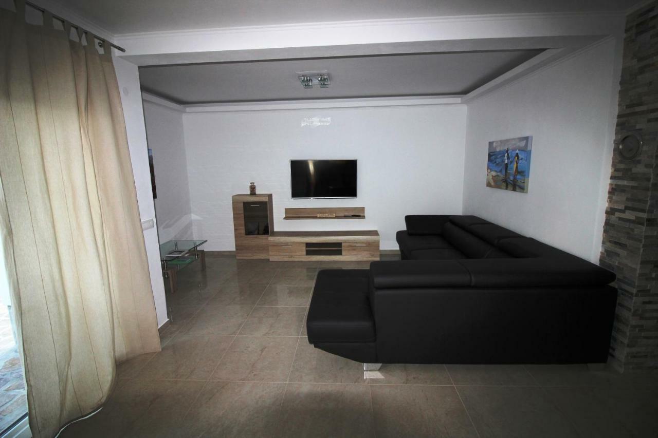 Apartment ウマグ エクステリア 写真